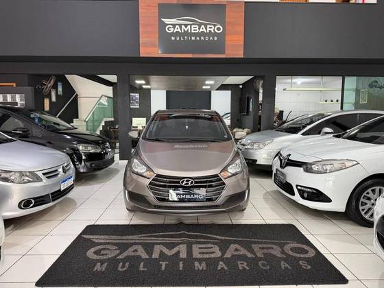 HYUNDAI HB20S 1.0 COMFORT PLUS 12V FLEX 4P MANUAL